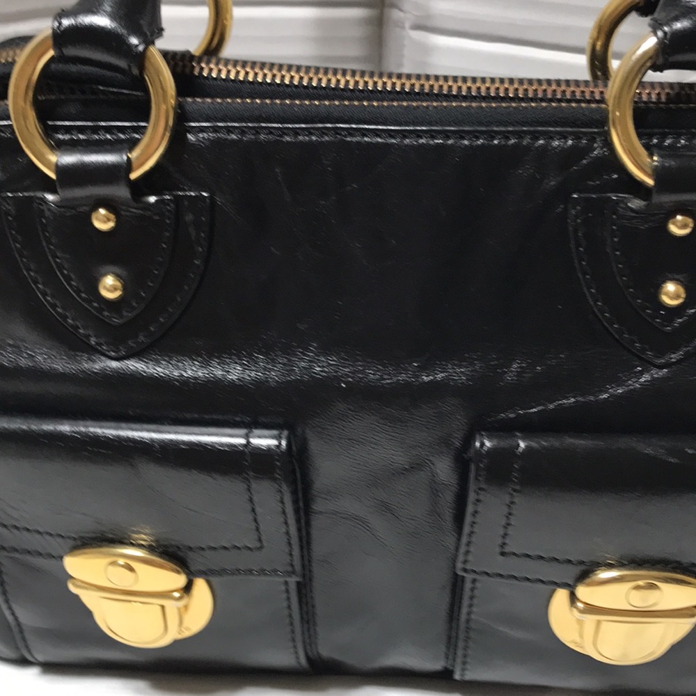 Marc Jacobs triple compartment satchel with double lock and gold tone hardware. - Picture 2 of 16